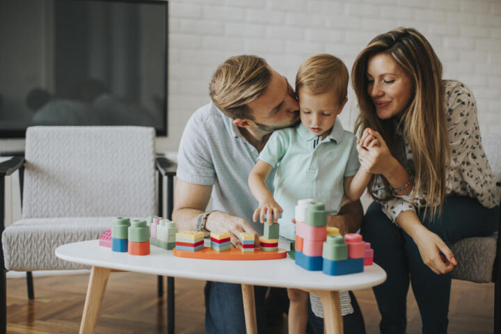 Famiglie italiane, ricchezza record a 6.500 miliardi: oltre 1.600 in più dal 2020