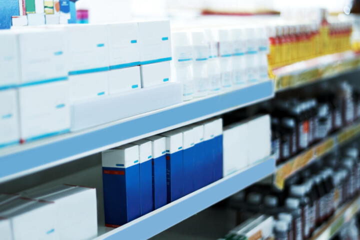 Aifa, via libera alla rimborsabilità di quattro nuovi farmaci
