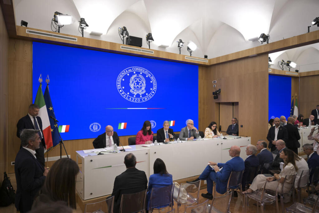 I Ministri Musumeci (Protezione civile e Politiche del mare), Zangrillo (Pubblica amministrazione), Bernini (Università e Ricerca), Locatelli (Disabilità), e il Vice Ministro Sisto (Giustizia), presentano i provvedimenti approvati nel corso della riunione