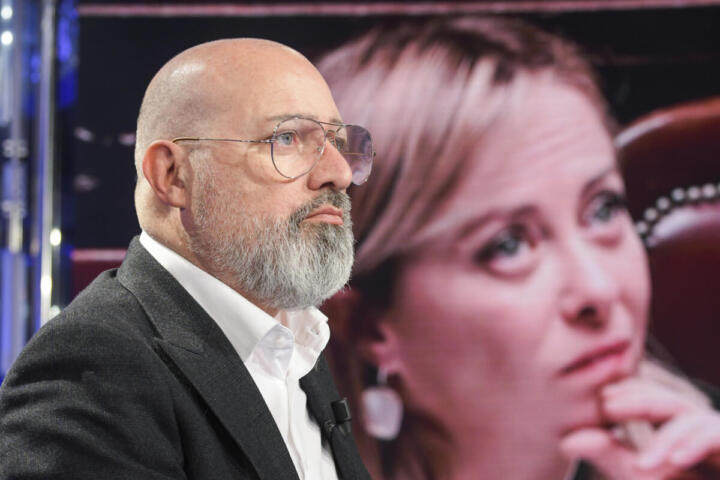 Meloni-Bonaccini, scontro sul voto alla Destra