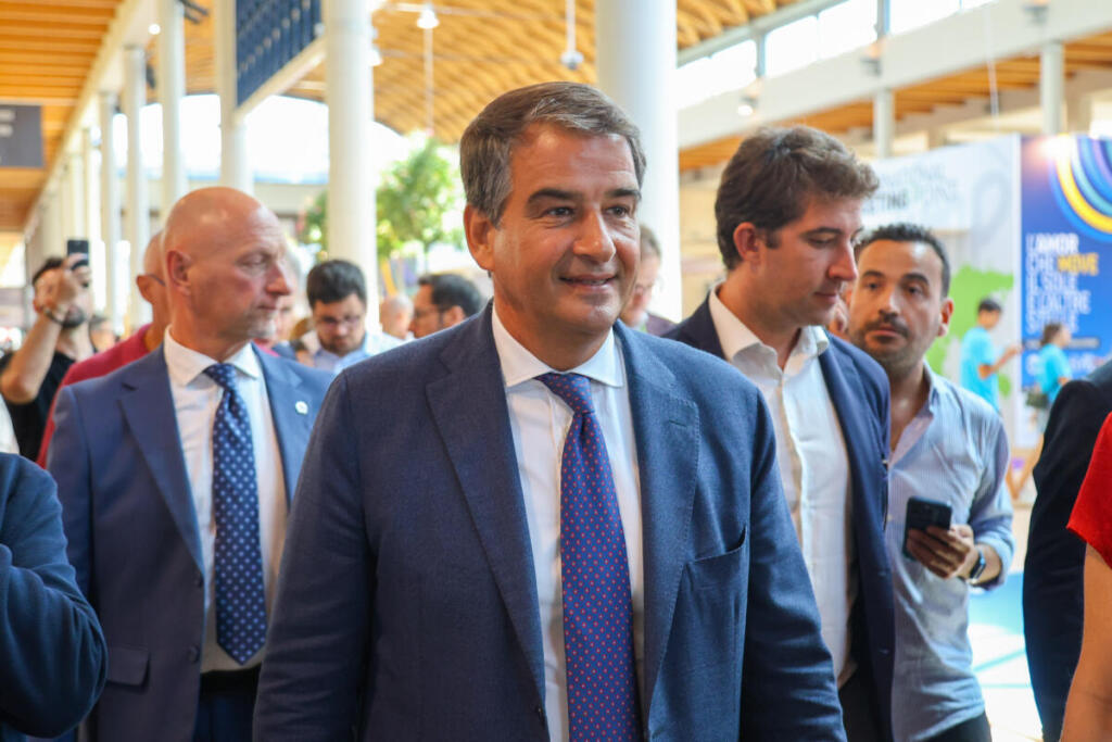 Fitto al Meeting di Rimini: “Il diritto a restare per rilanciare le aree interne”