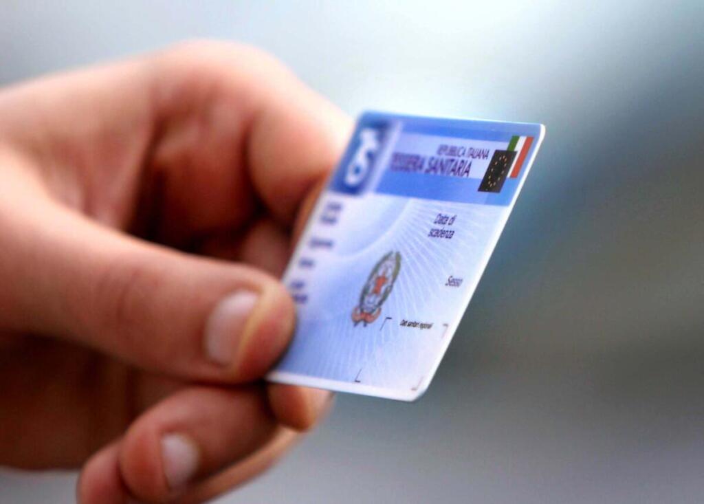 La Tessera Sanitaria Europea tra concorrenza dei sistemi pubblici, vincoli di bilancio e responsabilità individuale