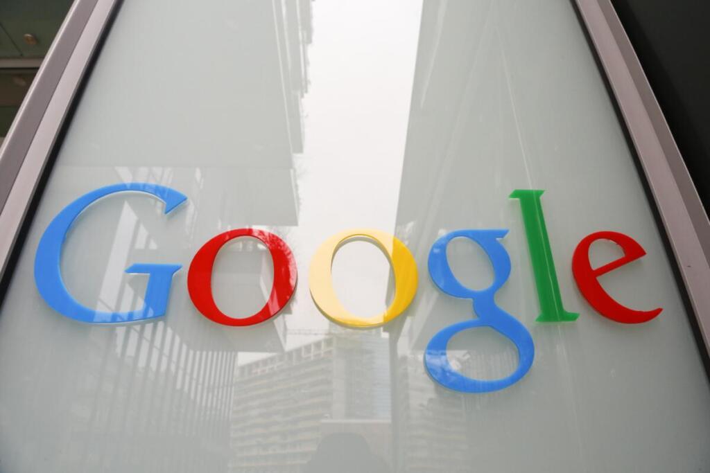Uomo si dà fuoco nell’edificio di Google a Manhattan: arrestato per incendio doloso