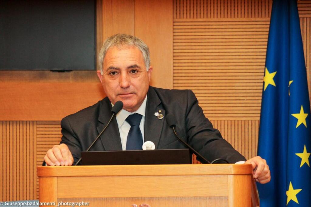 Carceri in preda alla violenza: servono interventi immediati per ripristinare sicurezza e ordine