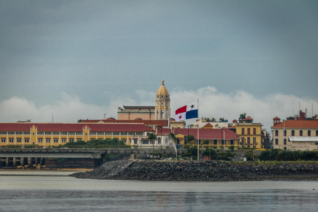 Panama Canal, nuovi limiti ai transiti dal 4 settembre: l’Autorità avverte che l’El Niño 2026‑2027 sarà più lungo e più severo