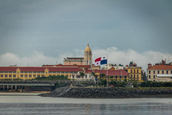 Panama Canal, nuovi limiti ai transiti dal 4 settembre: l’Autorità avverte che l’El Niño 2026‑2027 sarà più lungo e più severo