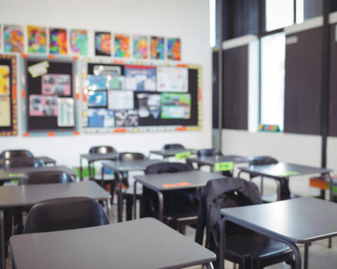 Attacco con spada in una scuola svedese: un morto, tre feriti. Arrestato un ex studente di 18 anni