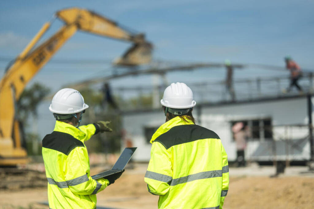 Istat, ad agosto torna la fiducia. Costruzioni in testa, produzione industriale debole