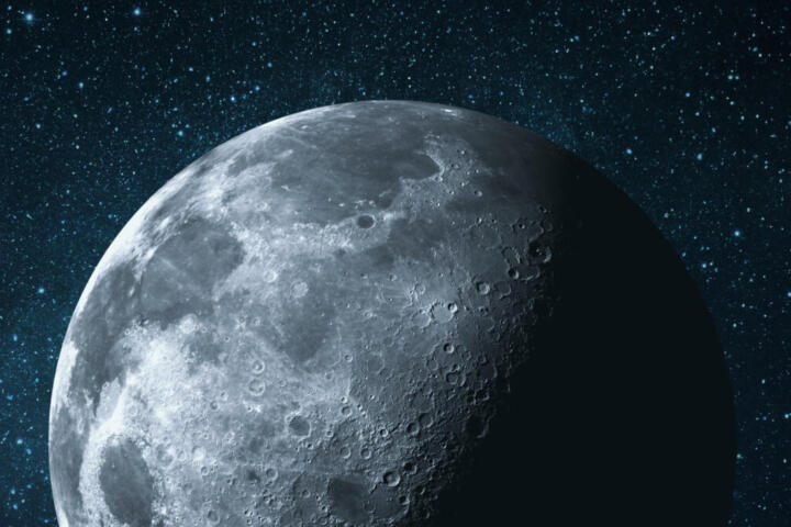 La Cina rinvia il lancio di Chang’e‑7: la corsa al Polo Sud lunare torna in equilibrio