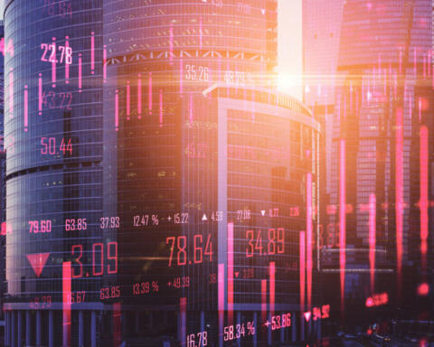 Crollo dei titoli tecnologici in Cina: la riduzione della leva accelera la fuga dagli asset rischiosi