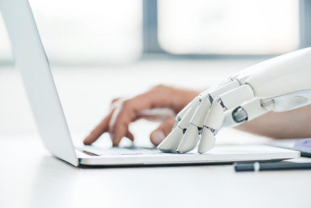 IA/Chat Gpt: implicazioni sui nativi digitali e non solo, tra utilità e dipendenze