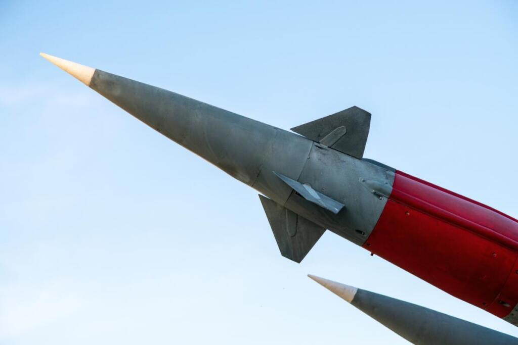 Nuovo lancio balistico da Pyongyang: tensioni alte prima delle esercitazioni USA‑Corea del Sud