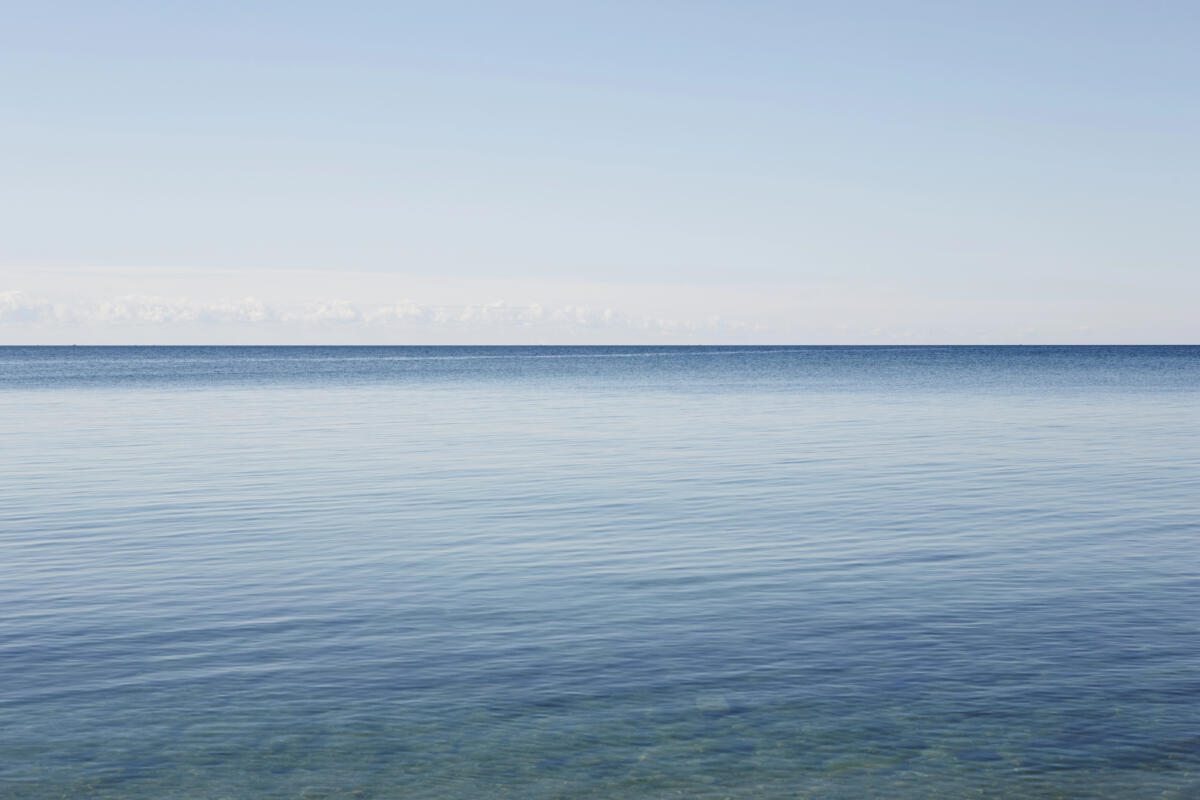 Trump ribattezza il Lago Ontario: nasce “Lake America” nella nuova guerra commerciale