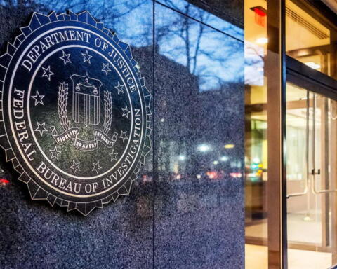 Andrew Bailey si dimette da vice direttore FBI: l'annuncio