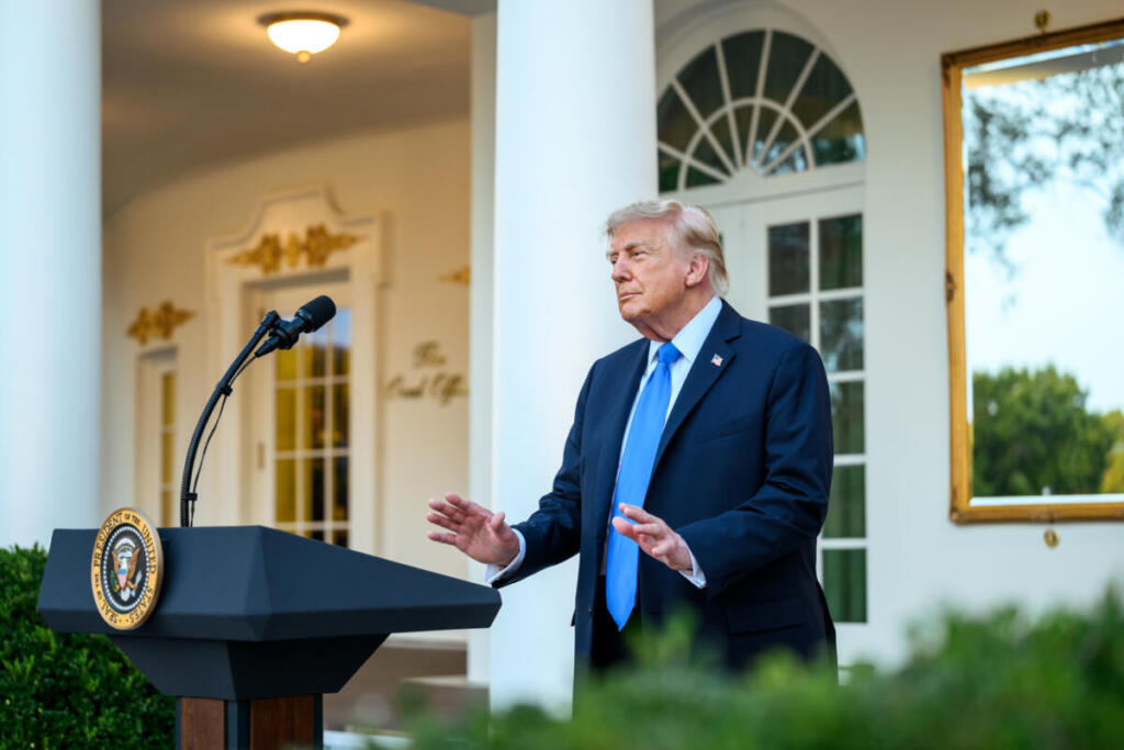 Villa d’Este, gli imprenditori bocciano la politica estera di Trump: oltre il 90% dà un voto insufficiente
