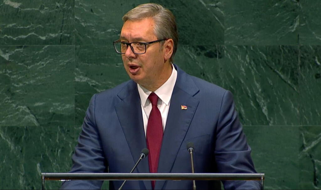 La scommessa di Vučić: lascia la presidenza per restare al centro del potere serbo
