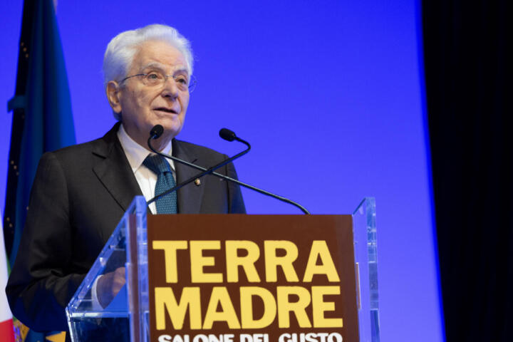 Mattarella: “Sul clima servono politiche urgenti, senza interventi il declino è inarrestabile”