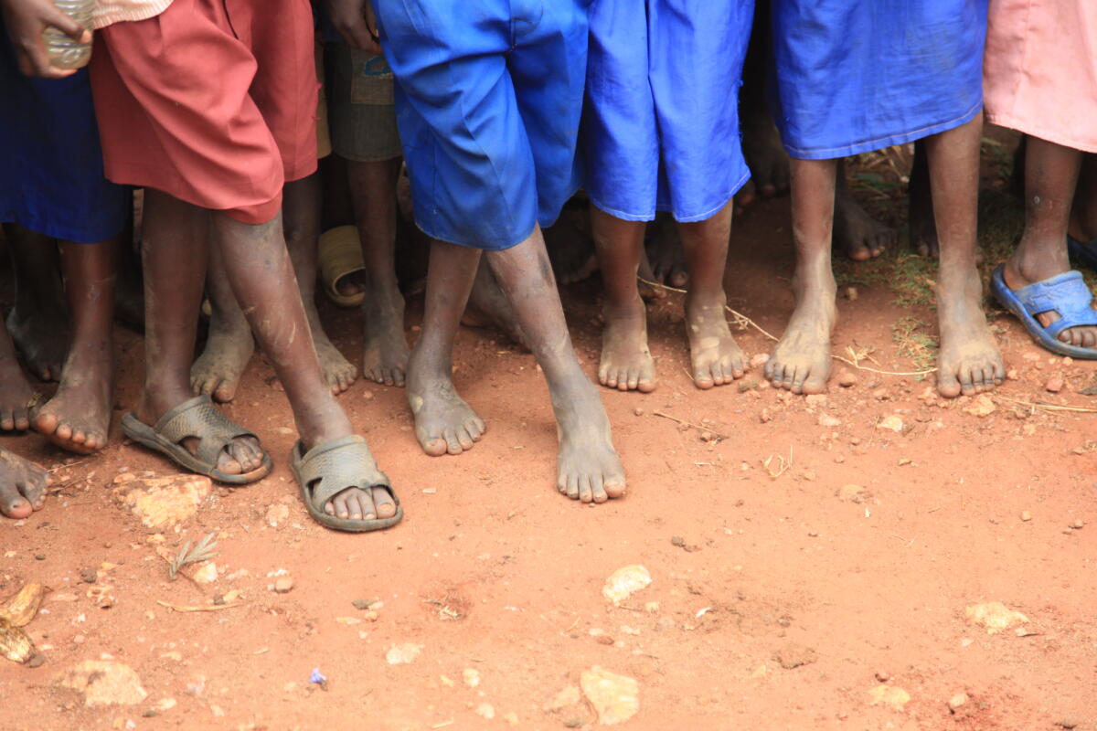 Yemen, oltre 57mila bambini sfollati in due settimane: la nuova escalation aggrava l’emergenza