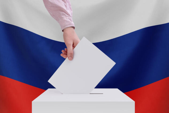 La Russia vota, i giovani fuggono: il consenso che le urne non possono contare
