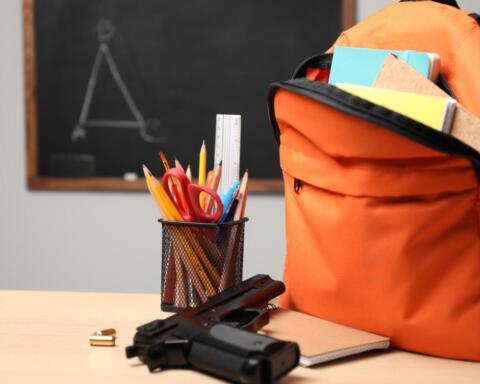 Nuova sparatoria in una scuola nelle Filippine: due studenti uccisi, otto feriti. Il killer sedicenne si suicida dopo l’attacco