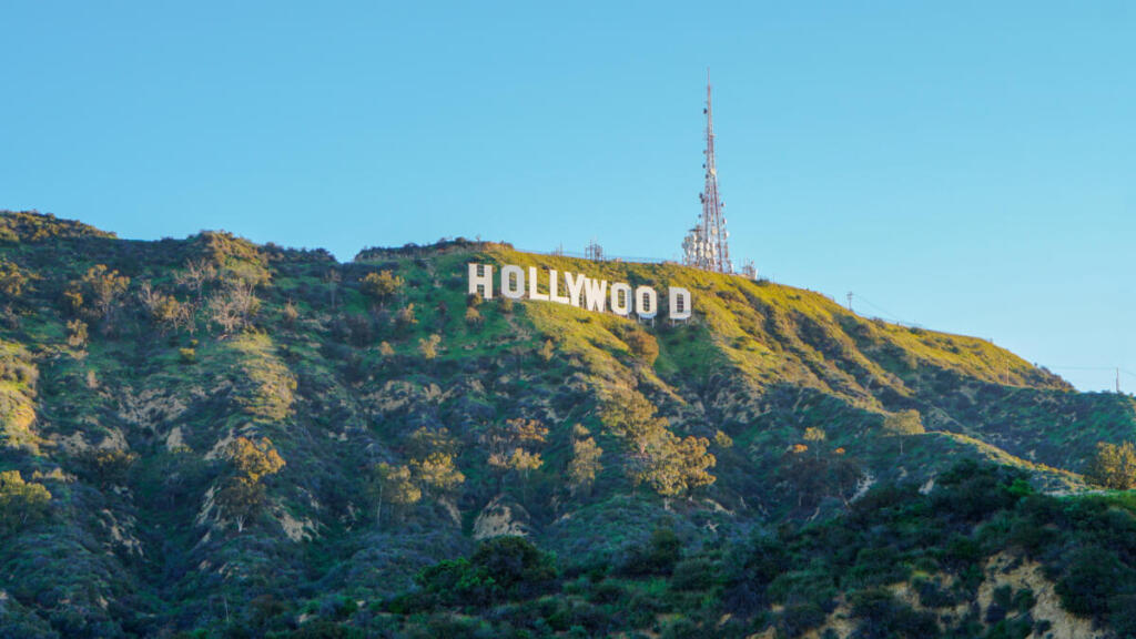 Hollywood svuotata: il potere democratico starebbe inducendo tanti attori a lasciare la California
