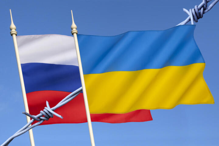 Ucraina-Russia, la diplomazia americana prova a fermare la guerra mentre i raid continuano