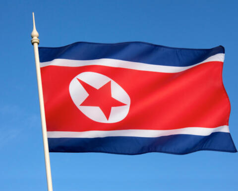Pyongyang sfida Washington e Seul: la Corea del Nord lancia due missili balistici nel giro di tre ore